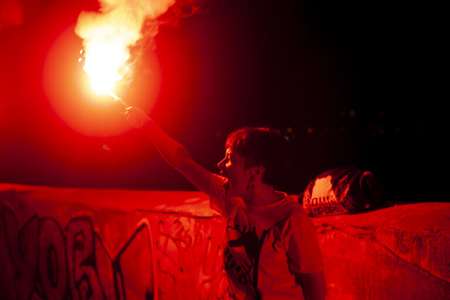 La gran movilización social consigue que las 6 de la Suiza salgan a la calle con el tercer grado