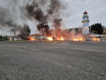 Sigue la represión contra los trabajadores del metal – sigue nuestra solidaridad con las que luchan