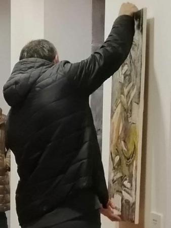 Comunicado de Aris Rosino sobre su exposición «Mil crisis