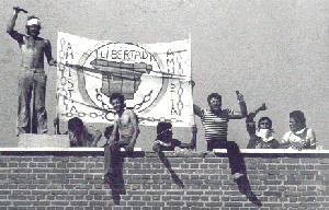 Prisiones En Llamas: La COPEL Y Los Presos Sociales En La Transición