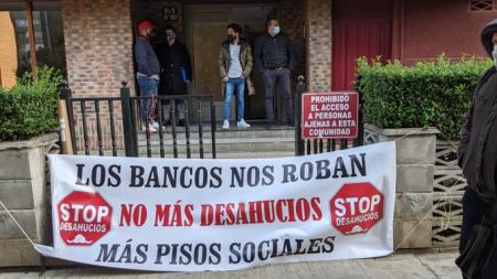 Afectados por acoso inmobiliario cuentan su experiencia con empresas de desocupación o intermediarias