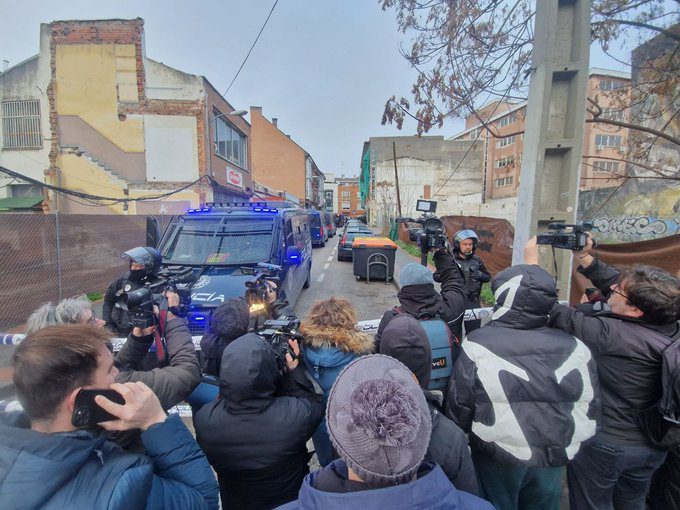 La policía desaloja el CSO «La Diskordia» en Carabanchel. Palabras de su asamblea y compinches