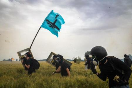 Politizar la subsistencia. La ecología política de Sublevaciones de la tierra