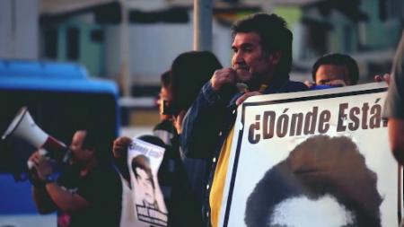 Entrevista a «El dolor invisible»; un gesto de amor que busca visibilizar el entramado de la salud mental en Chile. Se adentra en la subjetividad