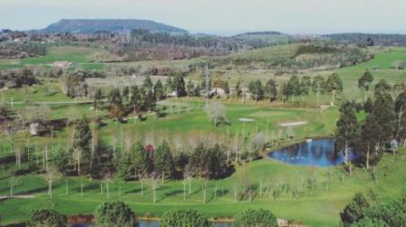 El TSJC dictamina el cierre del campo de golf Shangri-La en San Vicente