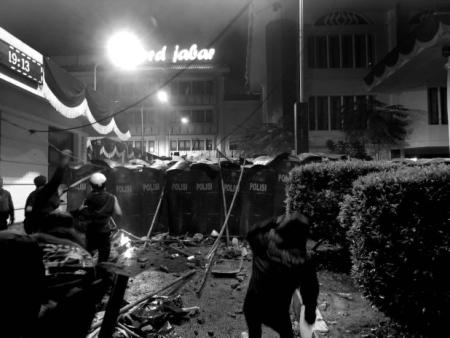 Anarquistas en la ola de protestas en Indonesia