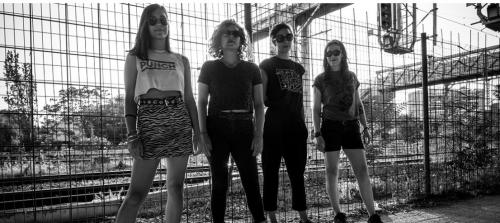 Entrevista a la banda Hekátē: «Existe la creencia errónea de que el punk empezó en Inglaterra por hombres»