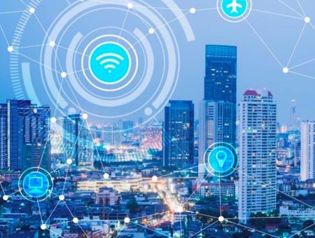 La necesidad de luchar contra un mundo ‘virtual’
