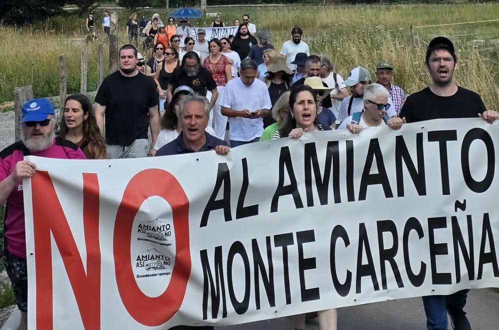 Marcha al vertedero de Castañeda