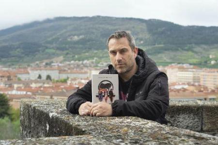 Entrevista a Miquel Ramos: «La extrema derecha sirve para atacar aquellos que cuestionan al Estado. Utiliza su lucha contra el feminismo o las personas migrantes para no hablar de lo que son