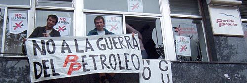 Casos de represión y multas en Torrelavega y Santander durante las movilizaciones contra la guerra de 2003
