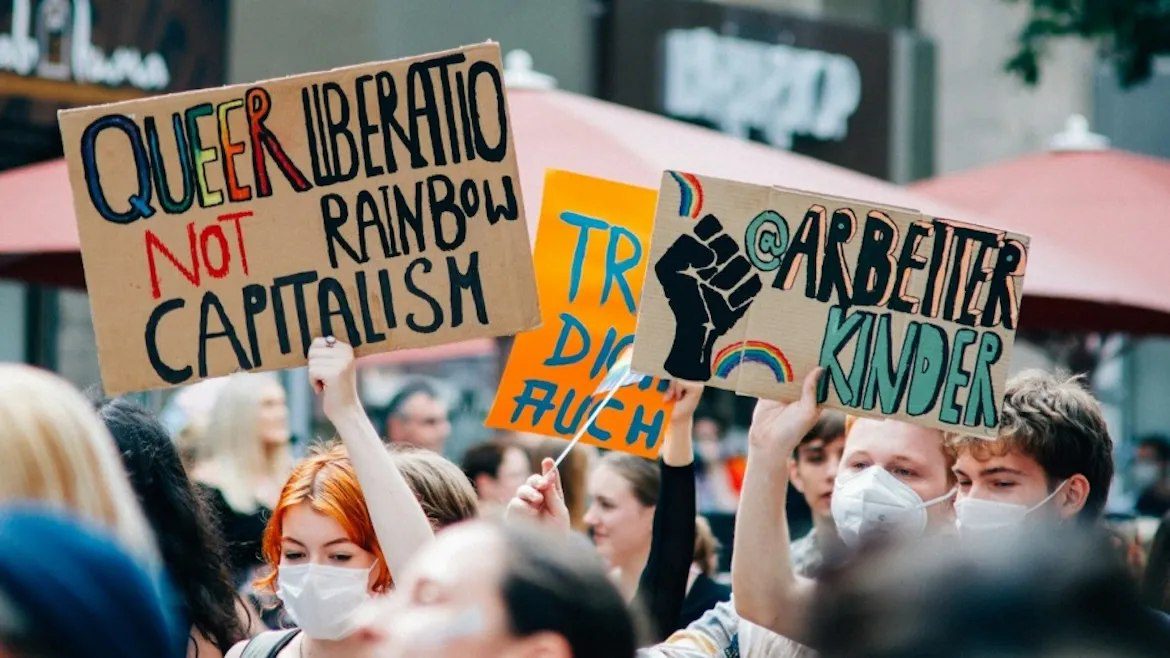 Tiempo de paz en la Nación Queer. Asimilación