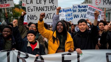 Las vidas de las personas racializadas importan.