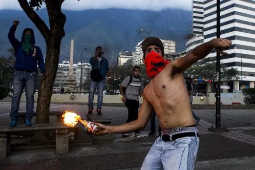 Demos un contenido anárquico a las revueltas de Venezuela