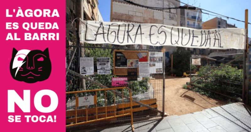 La movilización vecinal paraliza el desalojo de El Ágora en El Raval barcelonés